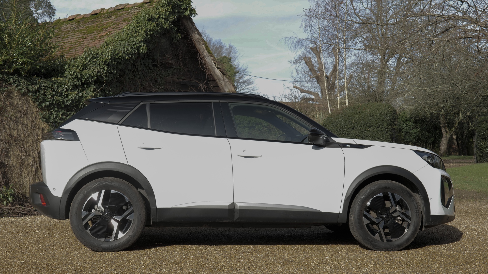 PEUGEOT E-2008 ELECTRIC ESTATE 115kW Allure 54kWh 5dr Auto